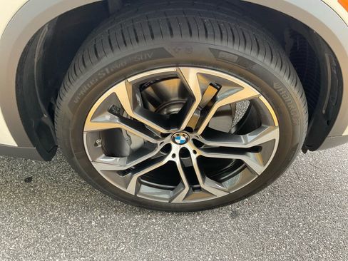 Used 2026 BMW X5 xDrive40i AWD/4WD image 25