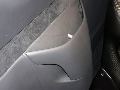 Certified 2022 Ferrari SF90 Spider image 41