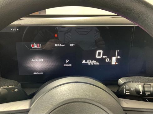 Used 2026 Nissan Kicks SV w/ SV Premium Package FWD image 12