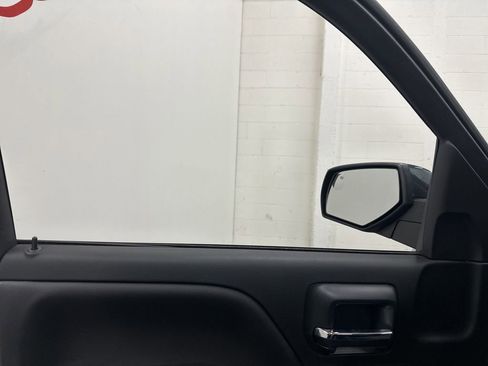 Used 2018 Chevrolet Silverado 1500 LT w/ All Star Edition AWD/4WD image 39