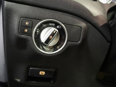 Used 2015 Mercedes-Benz GLA 250 4MATIC image 24