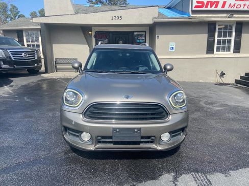 Used 2018 MINI Cooper Countryman Cooper 4dr Crossover image 3