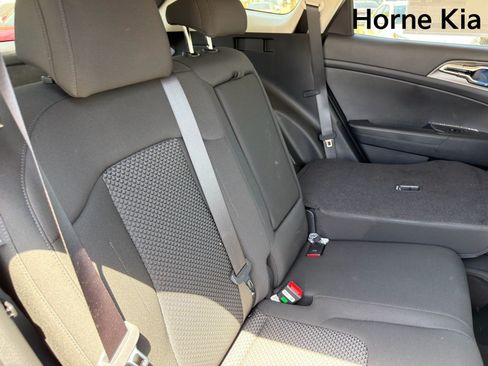 New 2026 Kia Sportage LX FWD image 23