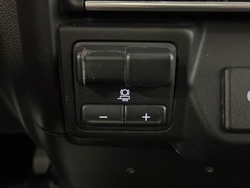 Used 2021 Chevrolet Silverado 2500 W/T w/ WT Convenience Package AWD/4WD image 27