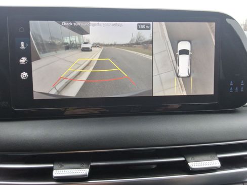 Used 2024 Hyundai Palisade Calligraphy image 16