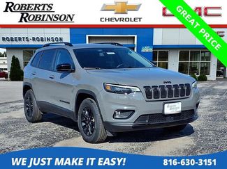 Used 2023 Jeep Cherokee Altitude Lux video 1