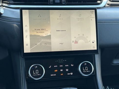 Used 2024 Jaguar F-PACE R-Dynamic S image 20