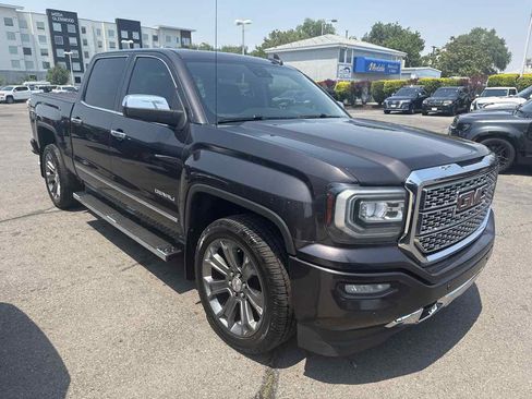 Used 2016 GMC Sierra 1500 Denali w/ Enhanced Driver Alert Package AWD/4WD image 4