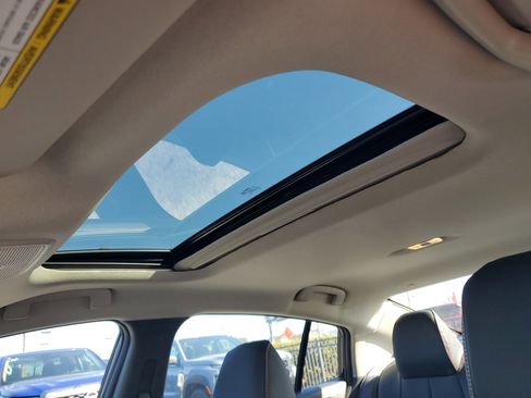 New 2026 Nissan Sentra SR image 17