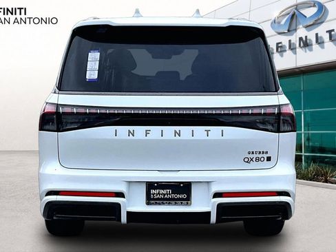 Certified 2026 INFINITI QX80 Autograph w/ Premium Cargo Package AWD/4WD image 5
