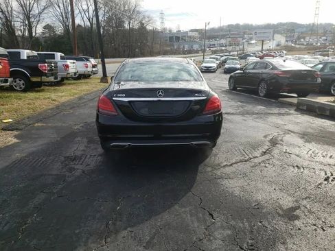 Used 2019 Mercedes-Benz C 300 C 300 4MATIC Sedan 4D image 5