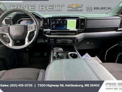 Used 2025 Chevrolet Silverado 1500 RST w/ Z71 Off-Road Package AWD/4WD image 14