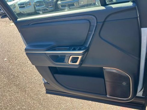 Used 2024 Rivian R1S Adventure AWD/4WD image 19