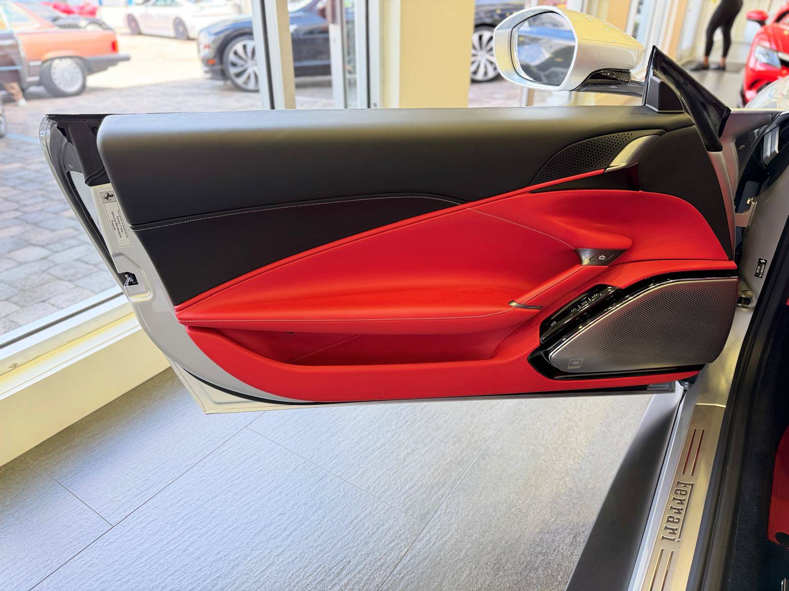 Used 2022 Ferrari Roma RWD image 30