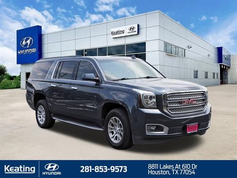 Used 2019 GMC Yukon XL SLT w/ Open Road Package RWD image 3