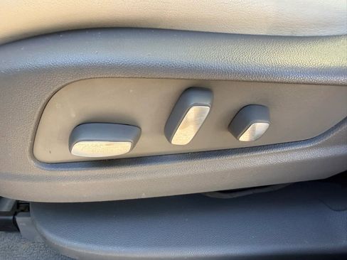 Used 2019 Cadillac XT5 Luxury image 10