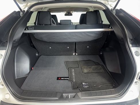 Used 2022 Mitsubishi Eclipse Cross LE image 28