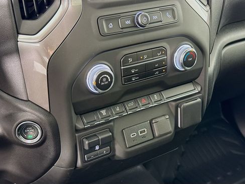 New 2025 GMC Sierra 3500 Pro image 18