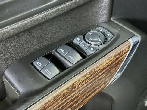 Used 2020 Chevrolet Silverado 3500 High Country w/ Technology Package image 20