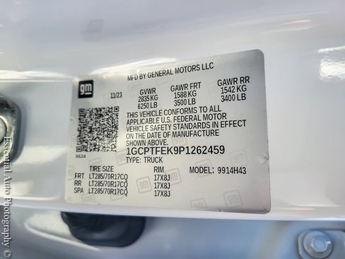 Used 2023 Chevrolet Colorado ZR2 w/ ZR2 Convenience Package III image 23