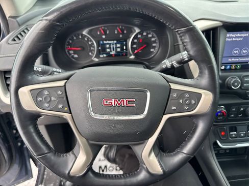 Used 2018 GMC Terrain Denali w/ Advanced Safety Package image 17