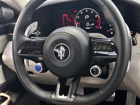 Used 2024 Maserati GranCabrio Trofeo AWD/4WD image 12