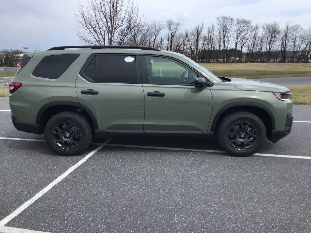 New 2026 Honda Pilot TrailSport image 17