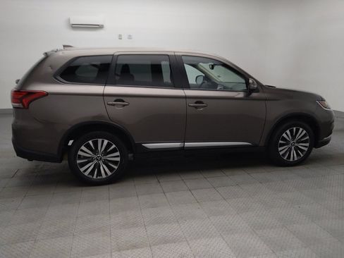 Used 2020 Mitsubishi Outlander SE FWD image 10