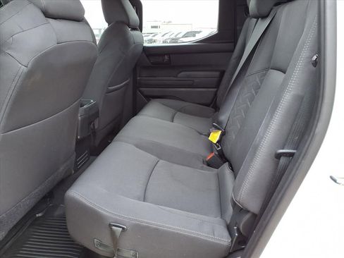 Certified 2025 Toyota Tacoma SR5 image 19