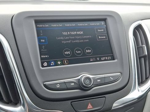 Used 2021 Chevrolet Equinox LS w/ LS Convenience Package FWD image 16