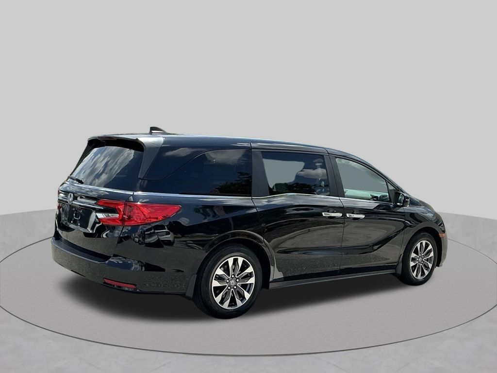 Used 2024 Honda Odyssey EX-L image 13
