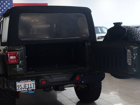 Used 2022 Jeep Wrangler Unlimited Rubicon 4xe w/ Cold Weather Group AWD/4WD image 17