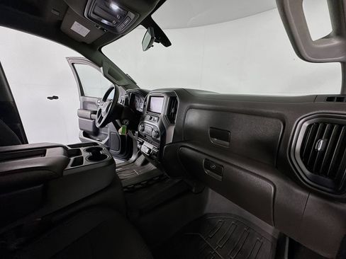 Used 2020 GMC Sierra 1500 4x4 Crew Cab w/ Sierra Value Package image 26