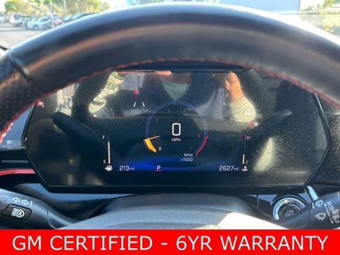 Used 2025 Chevrolet Trax RS w/ Sunroof Package image 19