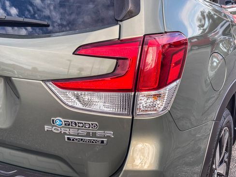 Used 2021 Subaru Forester Touring w/ Popular Package #2 image 8