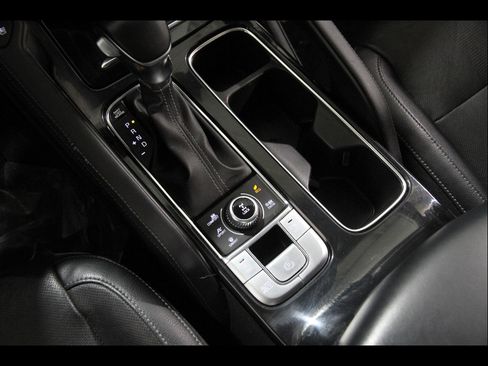 Used 2022 Kia Telluride EX w/ Towing Package AWD/4WD image 17