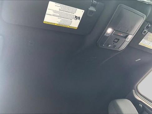 Used 2024 Toyota Tacoma SR5 AWD/4WD image 27