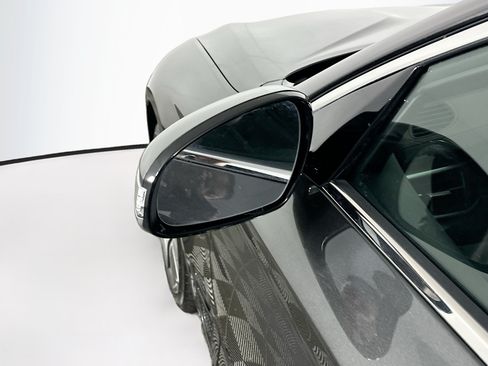 Used 2026 Genesis G70 2.5T RWD image 16