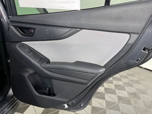 Used 2023 Subaru Crosstrek 2.0i Premium image 14