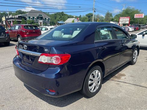 Used 2013 Toyota Corolla LE FWD image 4