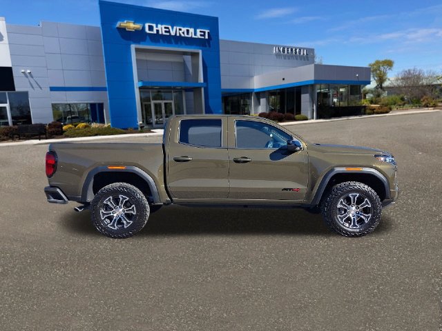 Used 2025 GMC Canyon AT4 w/ AT4 Premium Package AWD/4WD image 28