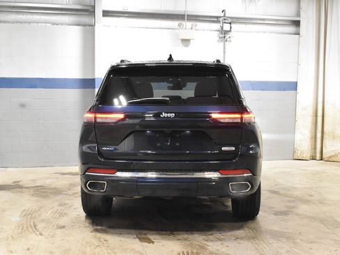 Used 2024 Jeep Grand Cherokee Overland w/ Trailer Tow Package AWD/4WD image 29
