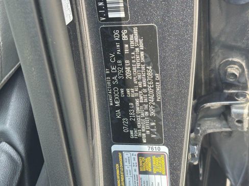 Used 2023 Kia Forte LXS w/ LXS Technology Package FWD image 25
