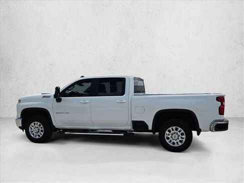 Used 2026 Chevrolet Silverado 2500 LT AWD/4WD image 8