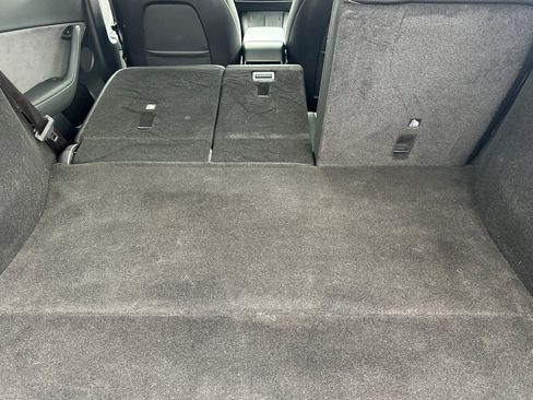 Used 2023 Tesla Model Y Long Range image 17