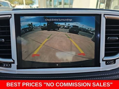 New 2027 Chrysler Pacifica Select FWD image 24