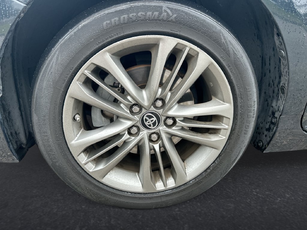 Used 2016 Toyota Camry SE FWD image 10