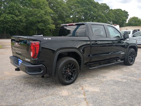 Used 2025 GMC Sierra 1500 Elevation AWD/4WD image 3