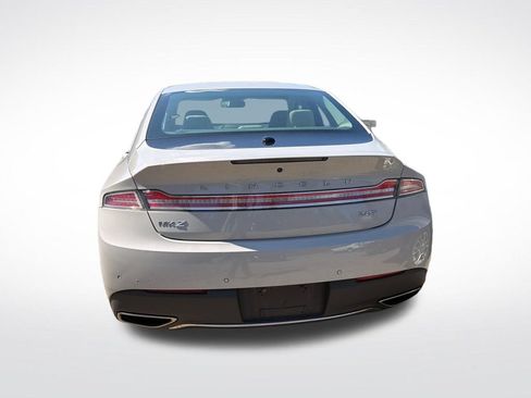 Used 2019 Lincoln MKZ Reserve FWD image 3