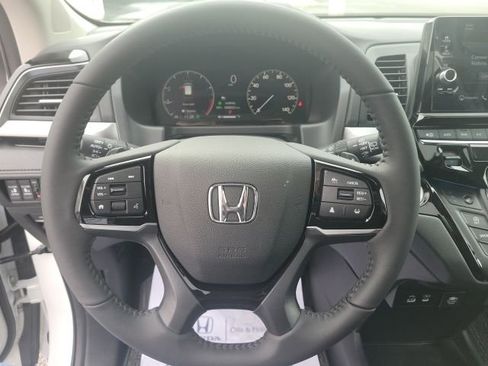 New 2026 Honda Odyssey Touring image 41